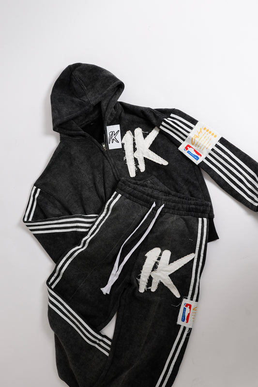 Vintage Black 1k Track Set