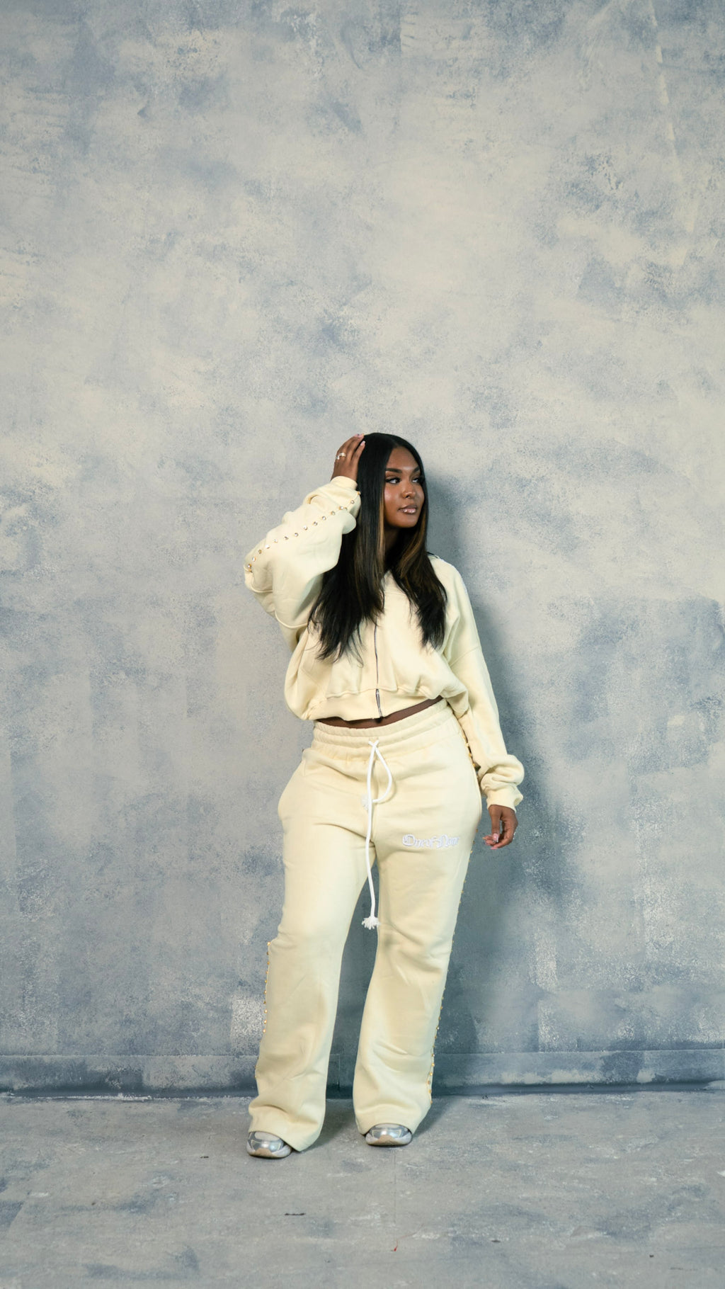 Off White Gemstone Set