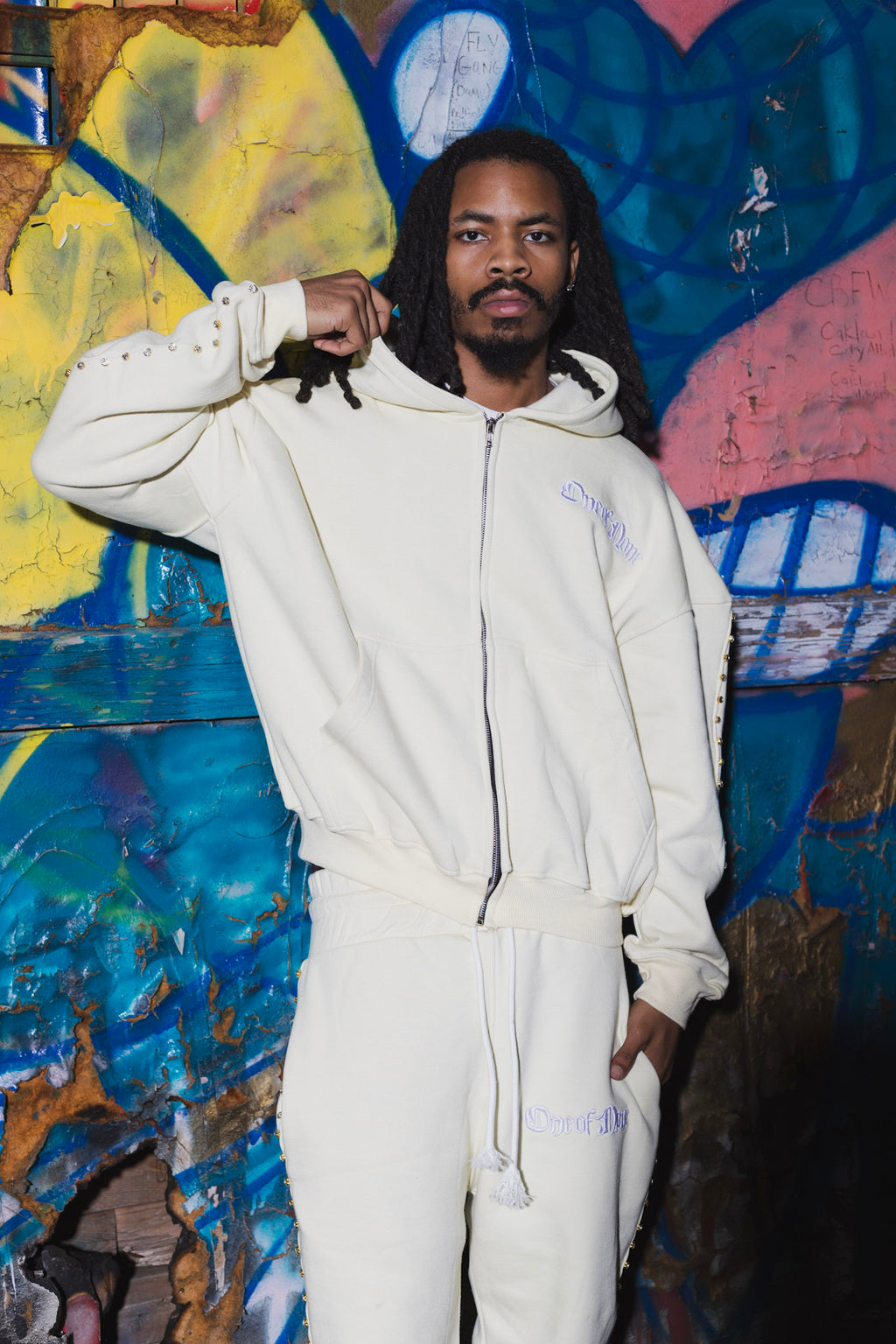 Off White Gemstone Set