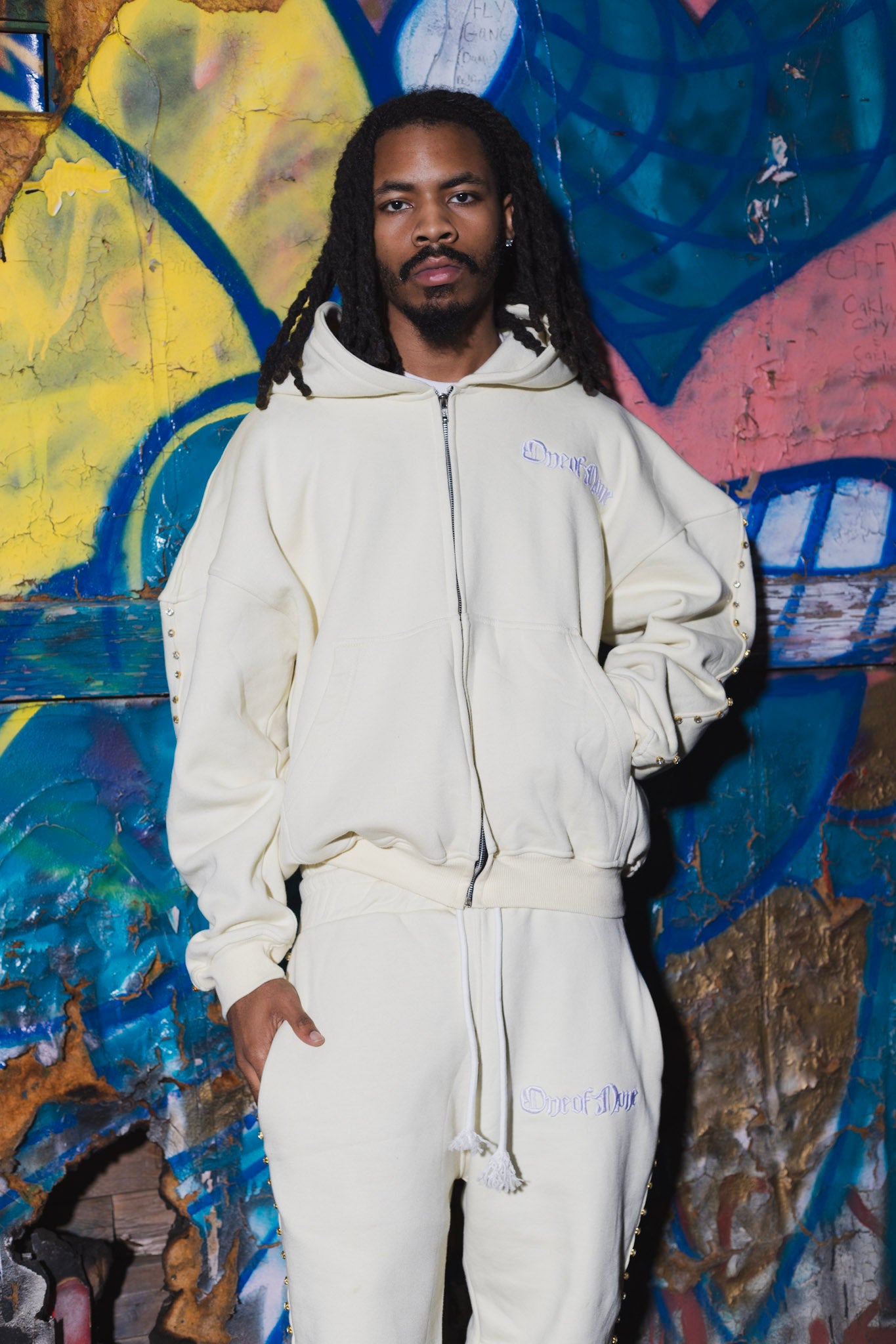 Off White Gemstone Set