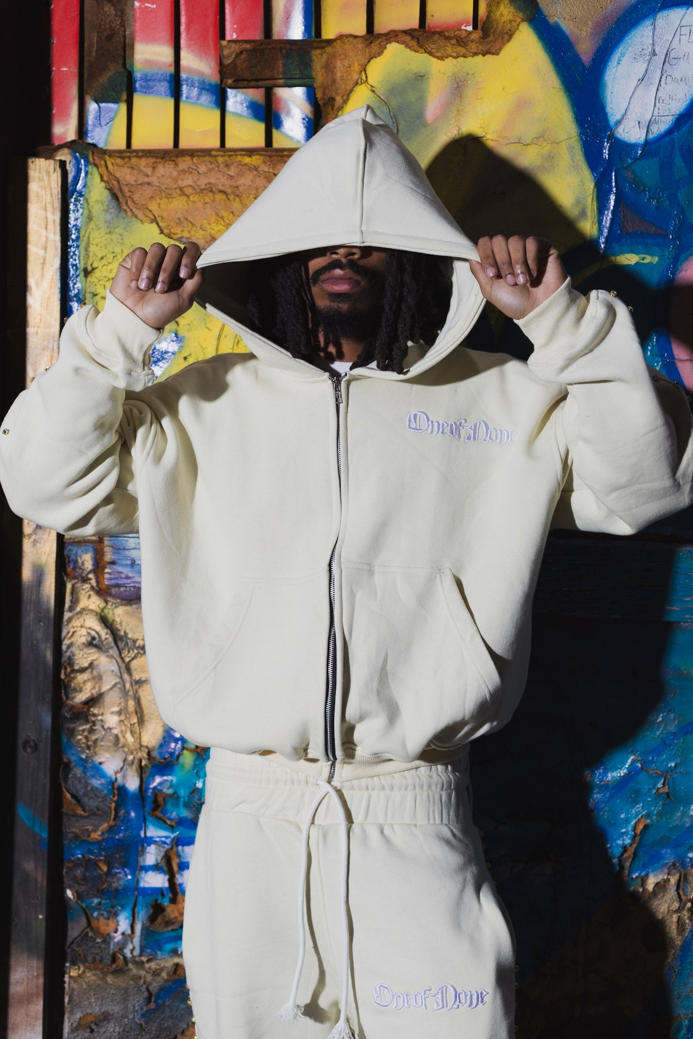 Off White Gemstone Set