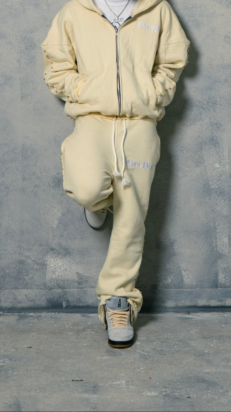 Off White Gemstone Set